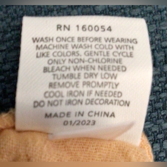 NEW BABY OUTFIT - size 12M - Picture 6 of 6